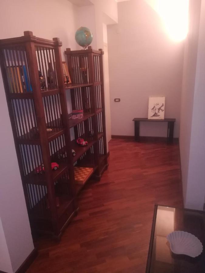 Lord C. Home Специя Екстериор снимка